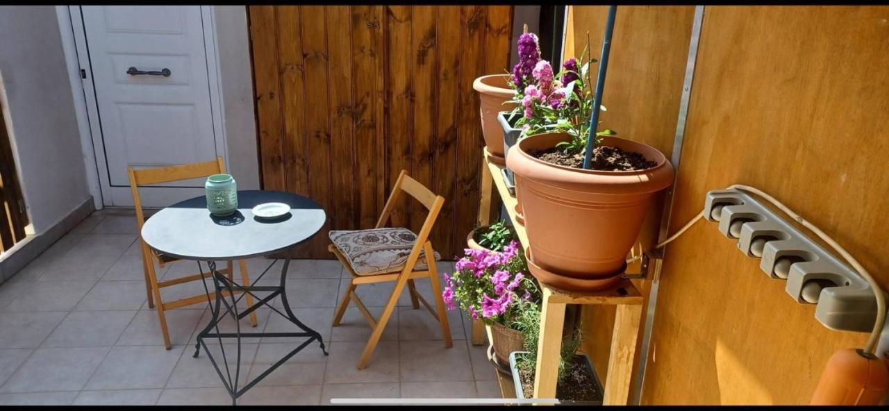 Ferienwohnung Michalis-Athina Nea Alikarnassos Exterior foto